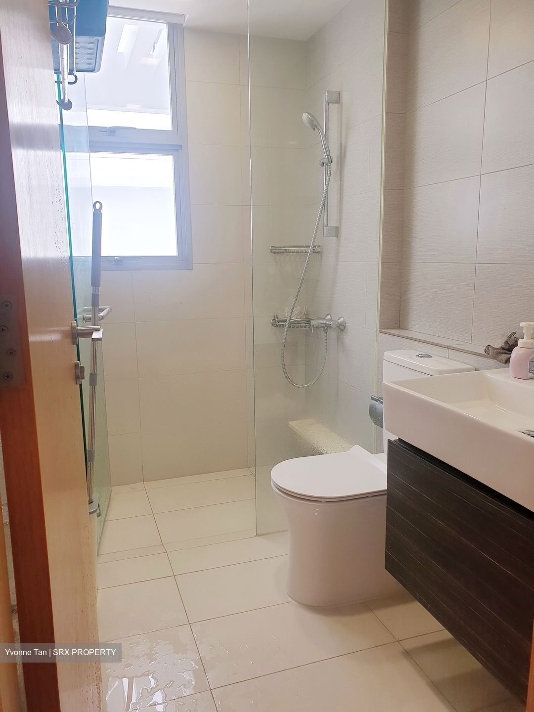 Prive (D19), Condominium #400655681